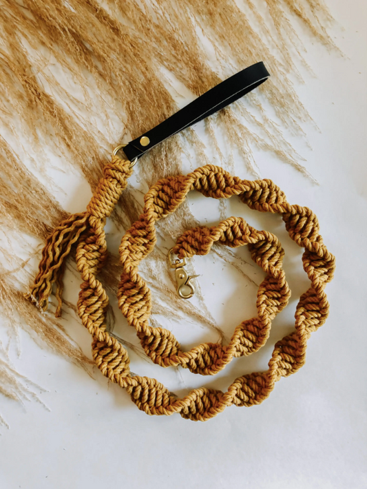 Macrame Mustard Dog Leash